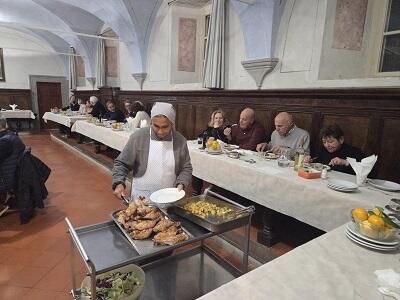 Al convento di San Cerbone va in onda la cena di beneficenza a favore delle missioni delle Sorelle di S. Francesco di Sales
