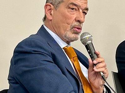 Cambio di rotta a destra?