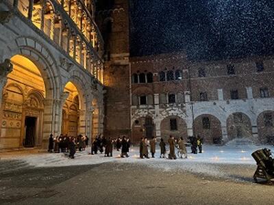 La fiction Rai "Le libere donne" vince la prima serata con punte sopra i 3 milioni. Lucca ancora protagonista