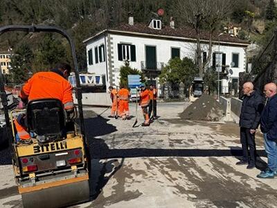 Ponte a Serraglio, lunedì riapre la strada a doppio senso di marcia. Michelini: “Grazie alla Provincia per i lavori in tempo record”
