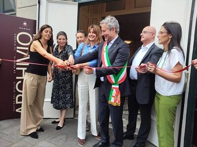 Il Teatro del Giglio Giacomo Puccini ha inaugurato la mostra “Archivio Giorgio Armani”