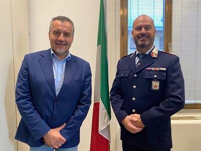 Cambio al vertice della polizia locale di Porcari: è arrivato Samuele Belli