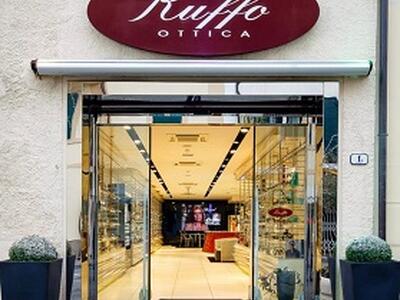 Tom Ford, Oakley Meta, L.G.R.: i nuovi brand di occhiali da sole del Gruppo Ruffo