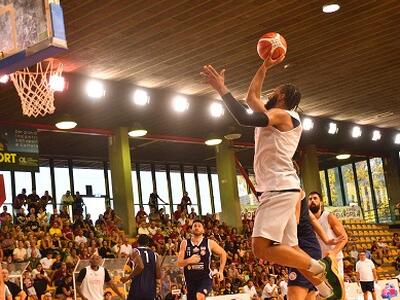 La Libertas Livorno supera La T Tecnica Gema Montecatini e vola in finale al Trofeo Lovari