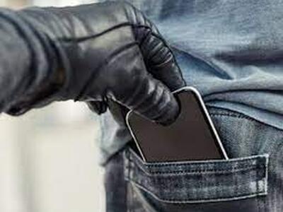 Recuperati dai carabinieri due telefoni rubati