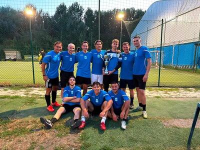 Bella vittoria nel torneo McDonald di calcio a 7 per i... ragazzi della squadra Fra. Albe.