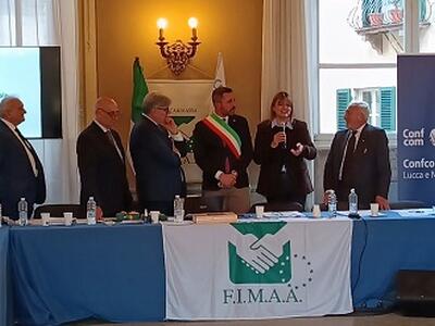 La giunta e il consiglio nazionale di FIMAA Confcommercio riuniti a Lucca