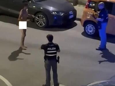La polizia accompagna presso il CPR di Roma un marocchino che girava nudo per strada