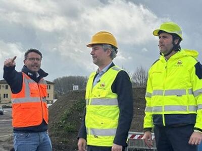 Asse suburbano, a fine mese sarà montata la campata centrale del nuovo cavalcavia