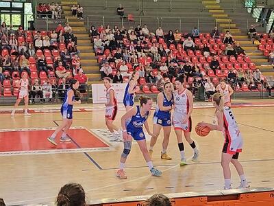 Le Mura Spring batte Piombino e si porta avanti nel turno play-off