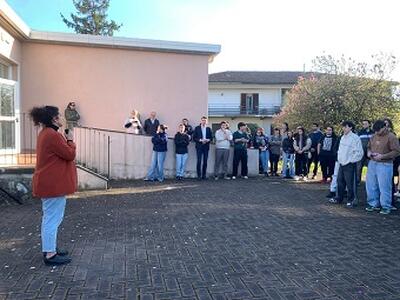 Partecipazione ed entusiasmo per l'evento di lancio di 'Spazio vivo'