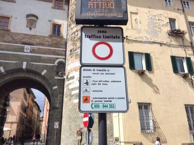 Dopo i Comics entrano in vigore i nuovi varchi telematici a Lucca
