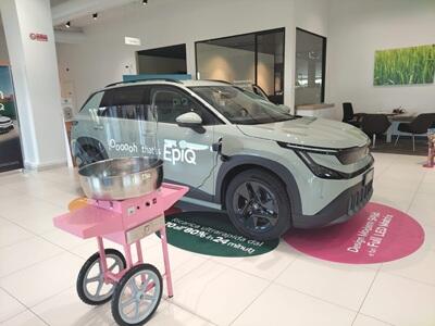 Tuscania Auto si è trasformata in un Luna-Park per il debutto della nuova Škoda Epiq 100 per cento elettrica
