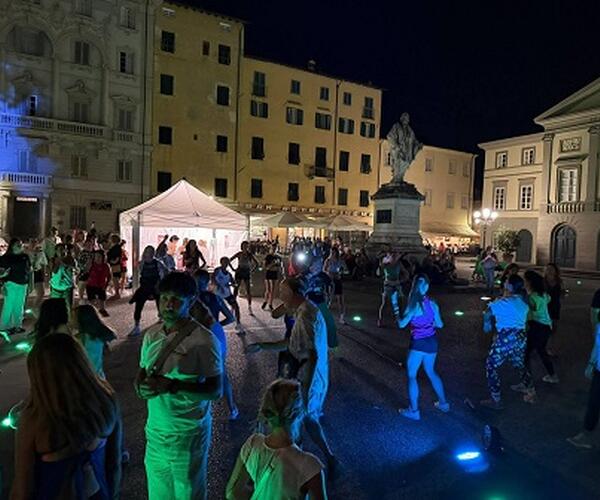 Notte Bianca, altro grandissimo successo: folla record in città con circa 60-65 mila partecipanti