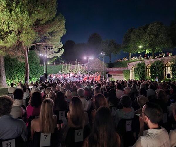 Notte magica a Palazzo Pfanner: per 'Il Giglio sotto le stelle' un nuovo sold-out