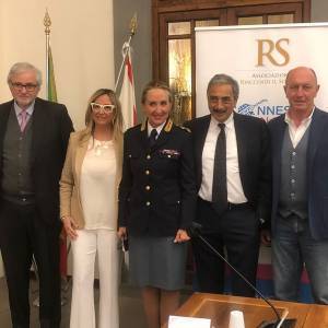 464e70e5-e134-4500-82df-7a2c93ba5199