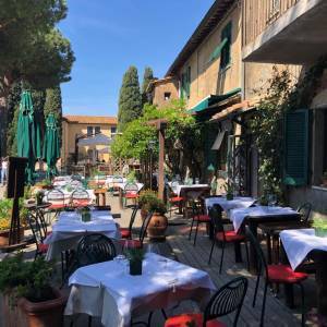 4c29f582-f21b-471d-bd9d-474b43531893