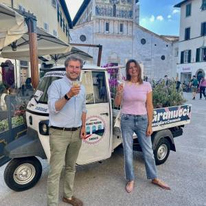 bb09eaf5-de30-4b9d-bdfe-047b6a4acbbc