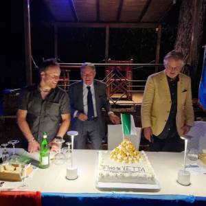 460E6EAE-64CE-4278-A18E-2E6F11C3728F