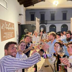 7f4f4807-2d18-458d-ade8-3a101f064983