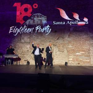 290498990_1190911795028418_4392863181345336975_n