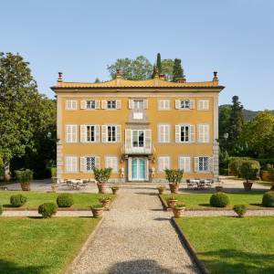 1 - Airbnb Heritage Tour - Italy Exterior - Photo Credit Claudia Zalla
