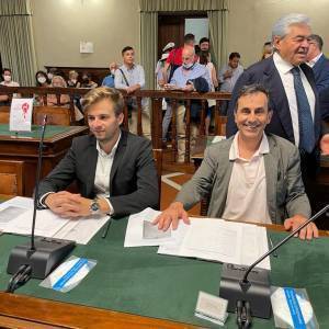 21401a39-8d0f-420f-b9d3-4002eb1ebaf5