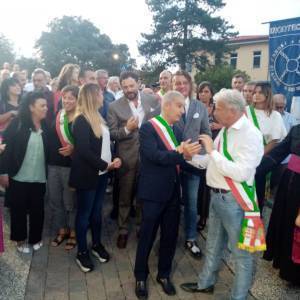 5f3d19d6-1203-466d-b5a6-6c9addc097a7