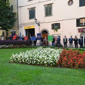 b21451b1-18f3-4f6c-8215-cecf4aeb4bf5