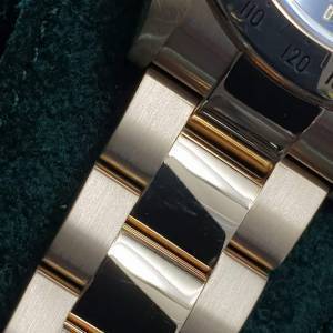 9c726bb3-a07d-4ba6-8d1e-0fa8a931f910