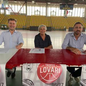 8f5d782d-83f0-4b51-9065-7df3ae82994f