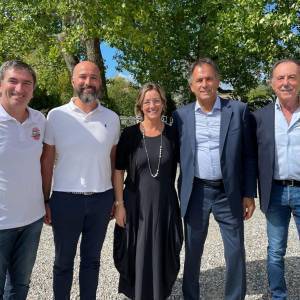 f9150606-8f4e-4919-a257-d1b185fa4a04