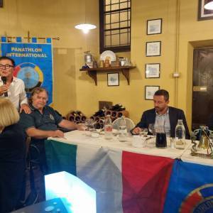 3F45296B-EF5A-4FAE-B184-674A8CD62715