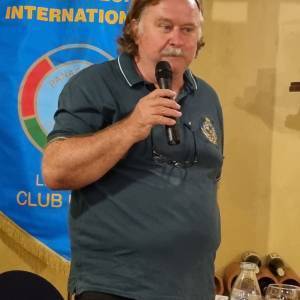 51A67C42-B9CA-419C-BF46-E6BB308AA3AD