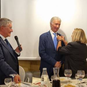 D12E918A-642E-47AA-BB1F-DFBA1B17AB98