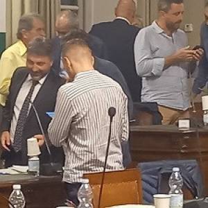 955320d3-6946-4f5e-80cb-4af6ba468503