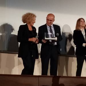 56b1ad63-49e2-418c-a2df-e743ca4fe5be