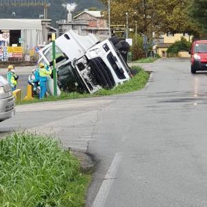 37ae152e-20c5-4f5f-8501-7fd83a06af94