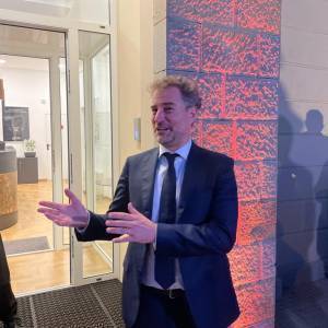 03955c45-60d6-480e-adda-3d967590f6ba