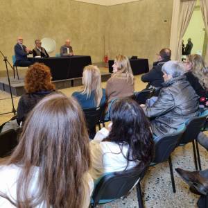 232AAFBA-7AE6-414A-B209-09039C2DBA73