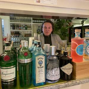 1ba4b60d-e630-4cbb-ae46-1f00bb987f61