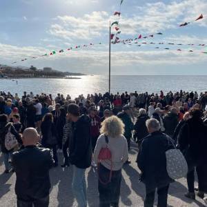 67e439ff-6a15-49c0-adb2-4cb43392c2e4