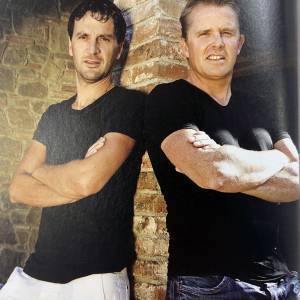 56. sorensen con l'ex rivale ed amico Michele Bartoli. Anche il fuoriclasse pisano è nato e cresciuto in con la maglia Fanini