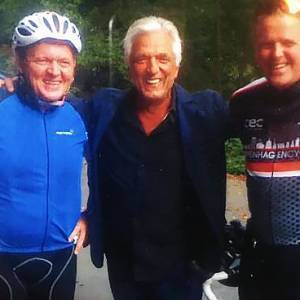 61. Sorensen ormai ex atleta insieme agli amici Fanini e al Premier danese Rasmussen