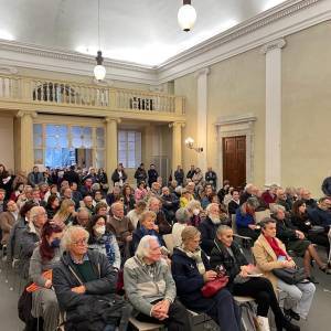 c83f8ba8-584c-4c48-b286-0f57f72d5047