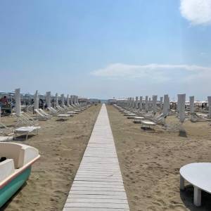 7b6c1c11-83df-4a40-bfcc-ba4718d076b8