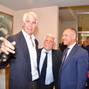 02c9f75b-2c77-41fa-9f95-2893d5537dbb