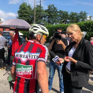 a72a8bcb-9a93-42c7-801e-601a31338f24