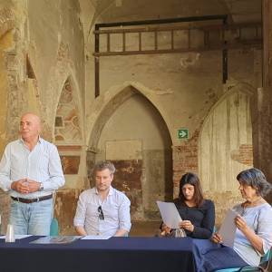 18bb83ef-8424-4f28-8f29-07f342294e38