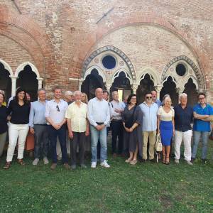 e3c12aca-b0b1-4c4a-9dbb-5509e4ed30d5